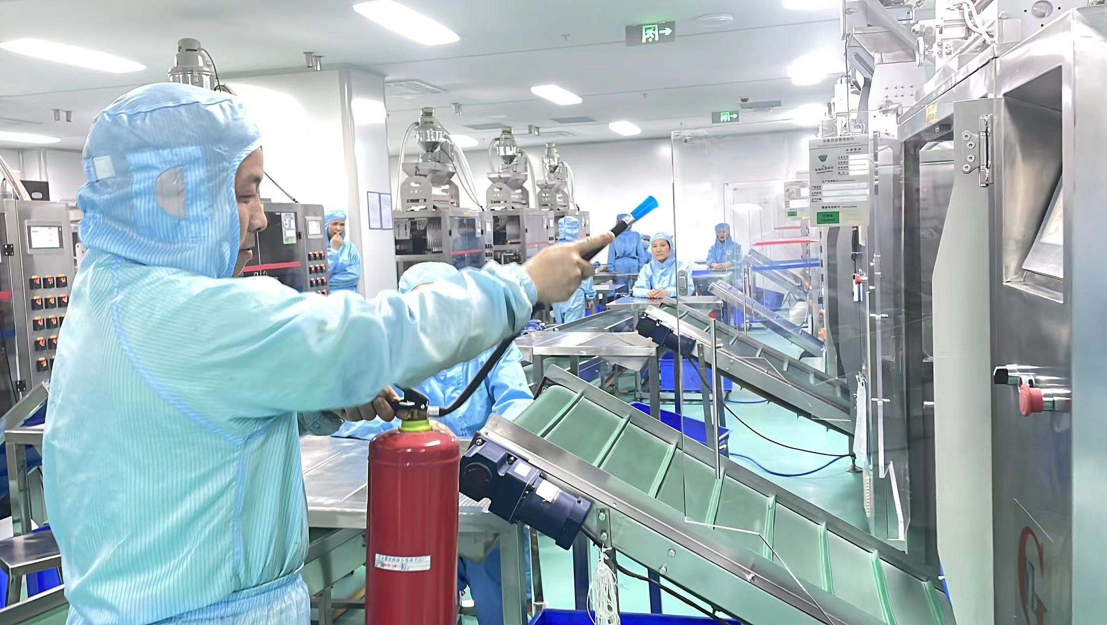 江西昂仕新材料科技有限公司2022年04月25日舉行火災(zāi)應(yīng)急疏散演練(圖7)