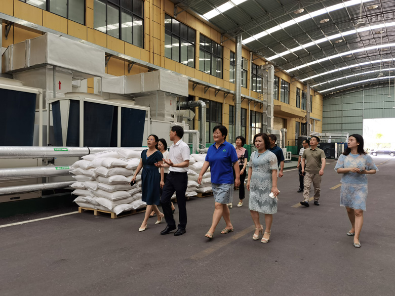 在關懷中砥礪前行(圖1)